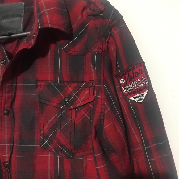 Urban Heritage Red and Black Flannel Shirt. XL - Picture 3 of 8